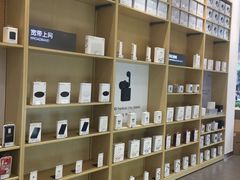 -华为授权体验店(中山公园来福士)