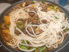 -楼兰古丽·新疆拌面·清真(华阳城店)