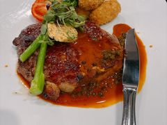 -Bully Hayes Restaurant & Bar