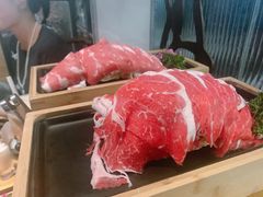 -湊湊火锅·茶憩(杭州湖滨银泰in77店)