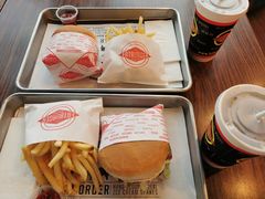 薯条-FATBURGER 特富客汉堡(外交公寓店)