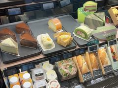 -星巴克臻选(周浦万达店)