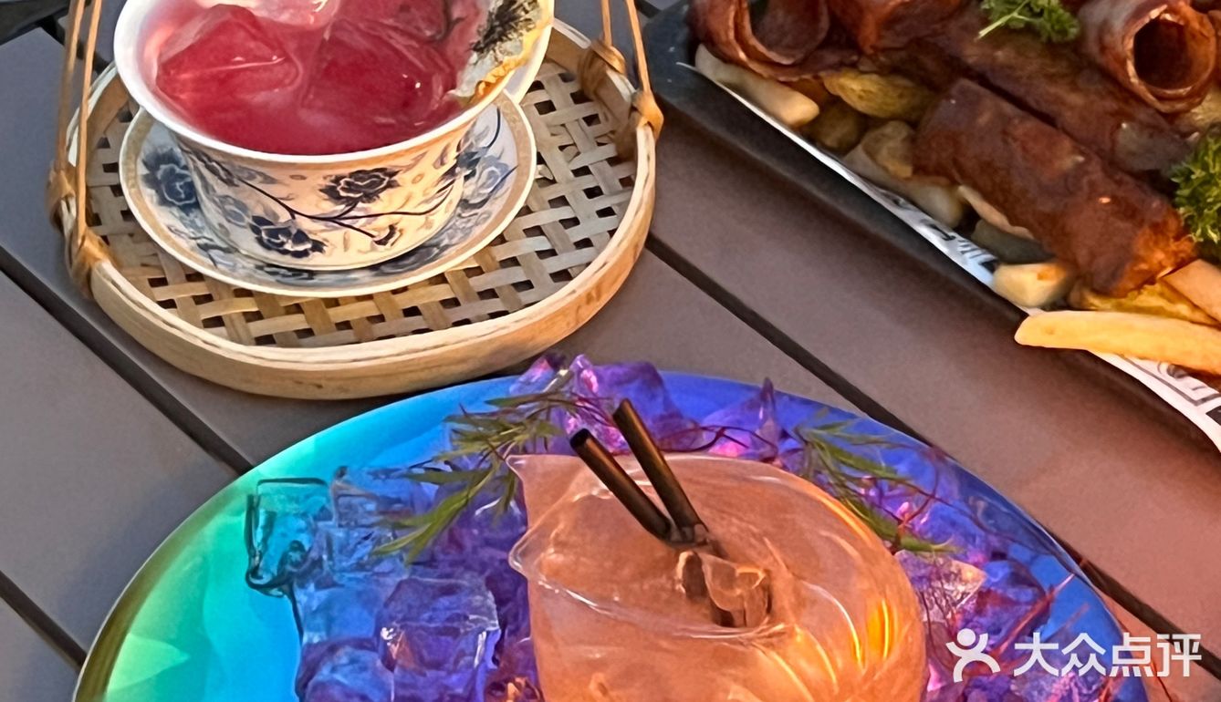 萧山|小酌看落日!宝藏屋顶小酒馆