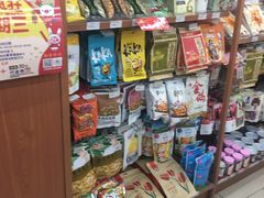 -全家便利店(东直门店)