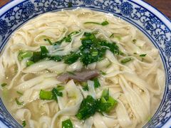 -东大桥小国抻面烧烤(长通路店)