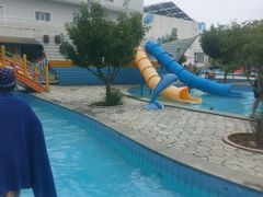 -南宫温泉水世界