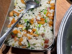 -蜜桃餐厅·伴山(湖滨商业街店)