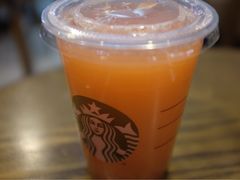 冰摇桃桃乌龙茶-星巴克(南京新百店)