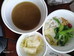 -鑫花溪牛肉米粉(凤凰街创始总店)