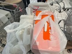 -胖东来生活广场(健康路店)