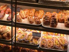 -山崎面包(静安久光店)