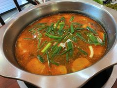 酸萝卜鱼火锅-大理.老字号渝记酸萝卜乌鱼(古城总店)