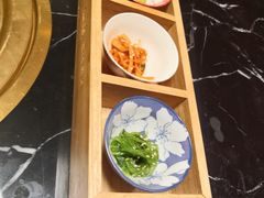 -山川小町·极番烧肉(新地假日广场店)