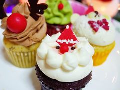 圣诞奇遇迷你12个装杯蛋糕礼盒-派悦坊·甜品·蛋糕(日坛店)