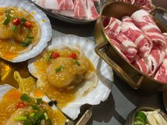 -围炉肉舍•炭烤活鳗•丹东海鲜烤肉(步行街店)