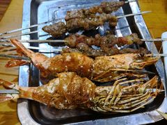 -老东镇啤酒屋海鲜加工·蒸汽海鲜·海鲜烧烤(台东店)