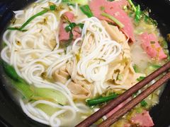 -蒙小妹骨汤饭.米线(新光路店)