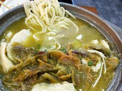 -周鱼小馆石锅酸菜鱼(活力汇店)