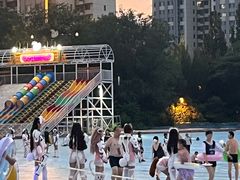 -欢乐水魔方水世界