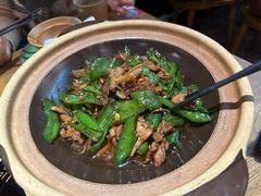 -吃饭皇帝大土家民族菜(正大广场店)