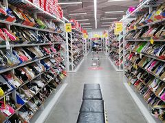 -BIGOFFS 超级折扣(仁恒伊势丹店)