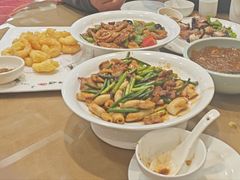 -良友·海鲜青岛菜·海肠捞饭(五四广场店)