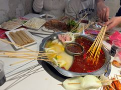 -佰人王串串香火锅(洋珠巷店)