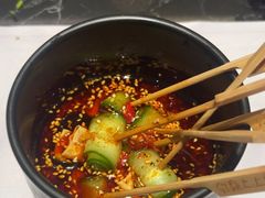 -红鼎豆捞·非遗鲍皇汤火锅(宝丰路店)