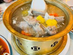 -汗腾格里·风味餐厅(新疆驻京办店)