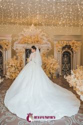-伯瓷皇后婚纱艺术空间
