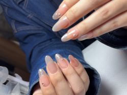 -星辰·新中式美甲美睫工作室