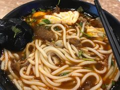 香辣牛杂粉粉-鑫花溪牛肉米粉(景德路店)