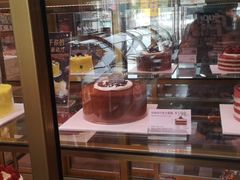 面包甜点陈列柜-巴黎贝甜(五道口店)