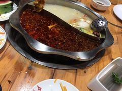 牛肉鸳鸯锅-重庆大队长火锅(凤城八路店)