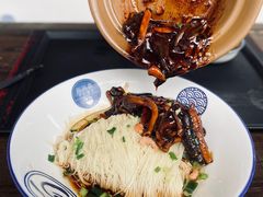 响油鳝丝-新万鑫银丝面·非遗无锡味(惠山古镇店)