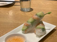 牛油果鲜虾米纸卷-Pho Asia 亚阁越南料理(上海来福士广场店)