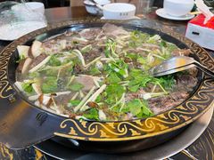 -尚品牛味汤锅火锅(康定总店)