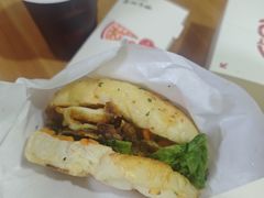 -必胜客(大坪英利店)