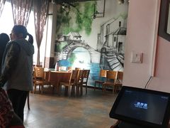 -东馆和天下特色餐饮(工农店)