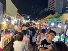 -席娜卡琳火车铁道夜市
