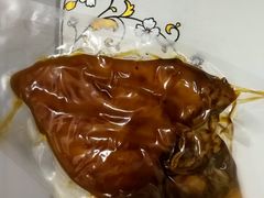 -老牌坊云南鱼豆花火锅(爱建店)