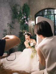 -雪中彩影婚纱摄影·微光艺术中心