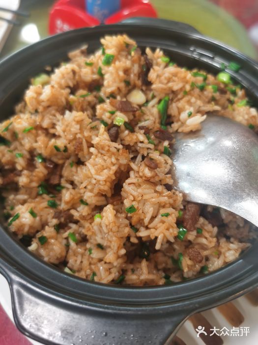 大岭山烧鹅基鹅肉饭图片