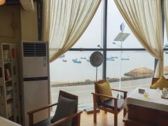 靠窗位-几静cafe(基湖店)