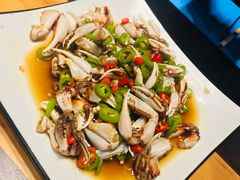 -臻鲜燕海鲜融合餐厅(金陵style店)