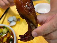 -东方之猪四更烤乳猪(金垦总店)