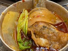 -肖肖酸萝卜鱼火锅(总店)