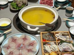 -四点金粥底火锅(沂州里店)