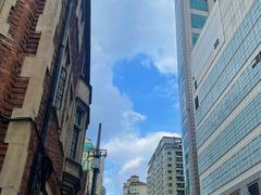 -上海来福士广场