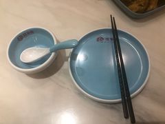 餐具摆设-香香海南菜餐厅